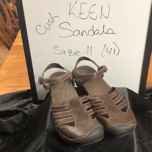 Keen Cush Sandals Brown 11